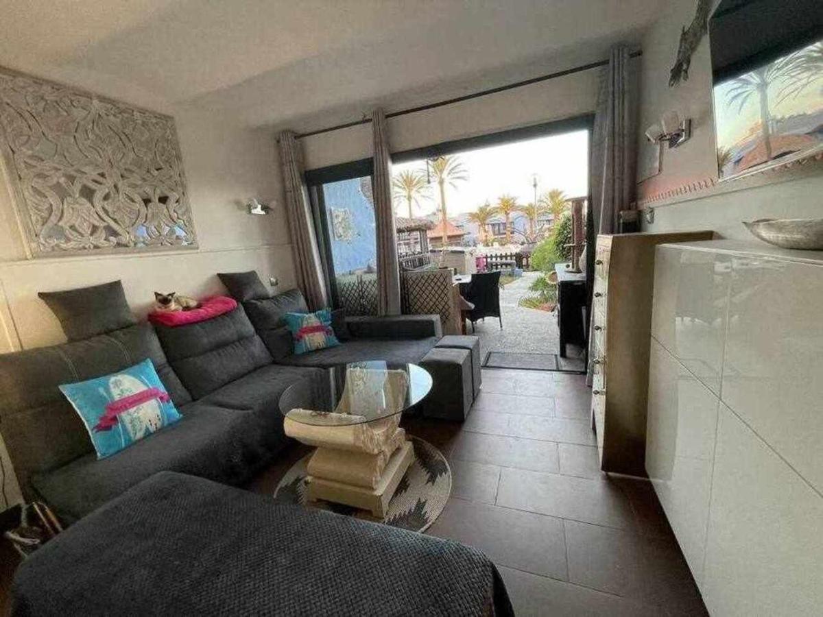 Bonito Apartamento Con Vista Al Mar Playa Del Aguila  المظهر الخارجي الصورة